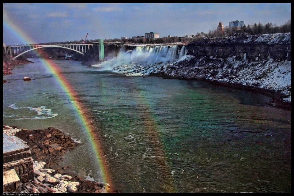 2013Canada300557aRainbow001G